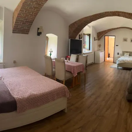 Holiday House U Pisku * Писек