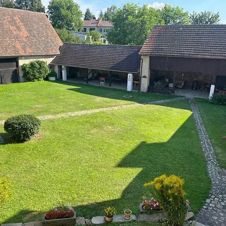 Holiday House U Pisku Дом отдыха *